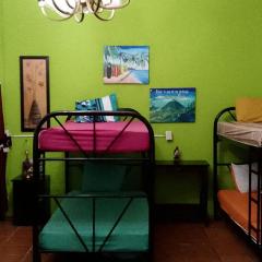 Hostal Mi Otra Casa Santa Ana