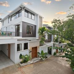 Melhor stays villas - L-S08 4BHK villa with private pool