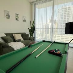 Private Pool I Sleeps 6 I Pool Table I JVC