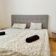 100 m2 Maisonette with Free Parking