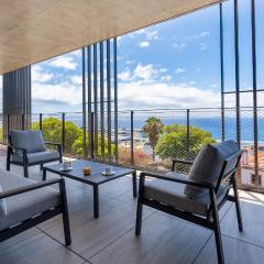 Oceanalis by LovelyStay