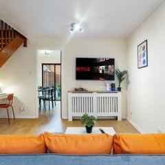 Premium Hideaway 2Bed Home with Garden Free Parking