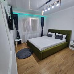 Modern & Glam Studio Costi