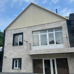 Geti dzor Guesthouse
