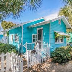 Old Love Cottage by Tybee Cottages