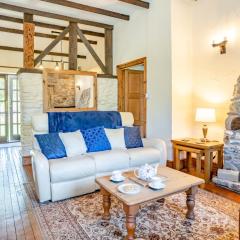 1 bed property in Gower 77980