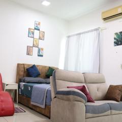 Cozy cybersquare high floor NICE VIEW neflix WIFI Free parkin netflix 3610