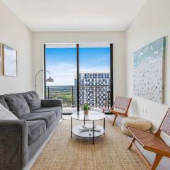 Downtown Doral 2BR - Skyline Views and Free Parking