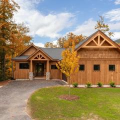 Luxurious Mountain Retreat Hot Tub Pool Table