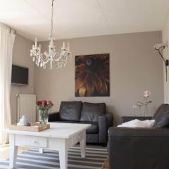 Bungalow in Breskens near the Beach