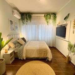 Beira-mar - Apt aconchegante com ar e Wi-Fi