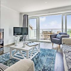 4 Bed in Seaview 87155