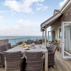4 Bed in West Bay 86538