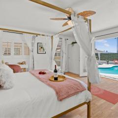 Spacious and Stylish 5BR with Pool plus Guest House