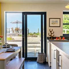 2 Bed in Bamburgh 92196