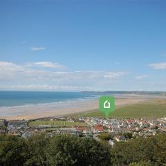 4 Bed in Westward Ho 74997