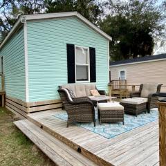 Pet Friendly Cottage with Fire Pit in Dunnellon, Florida