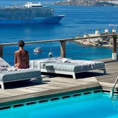 Tharroe of Mykonos Boutique Hotel