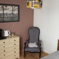 Étage prive avec Chambre, salle de bain, terrasse