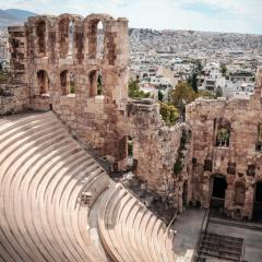 Elegant Two-Bedroom Residence- Athens Cozy Gem - 300Mbps Internet - 10 min to Acropolis by subway