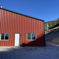 Unique Rustic Barn Retreat with Game Room near Yellowstone in Ennis, Montana