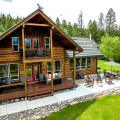 Amazing Cabin Perfect for Family Getaways in Coram, Montana