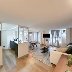 Luxembourg Garden luxury AC apartment for 6
