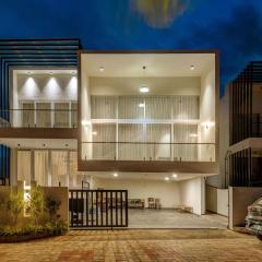 Diamond Blue Pool Villa Private Pool Veg Food