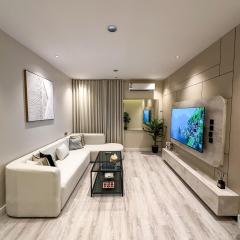 Stylish 1BR - Boulevard View - Self-Entry