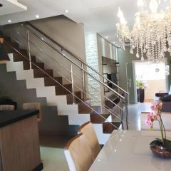 Chalé confortável com área de lazer