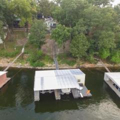 Dock and Views Scenic Group Retreat on Grand Lake!