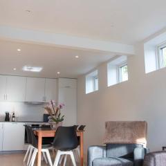 Arctic View 2-Bedroom Apartment