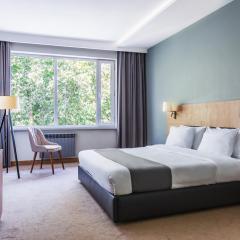 Grand Nur Hotel