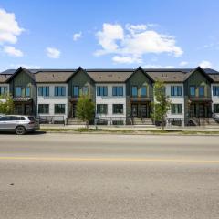 Exquisite 1-Bdr Condo Apt