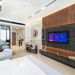 PNB Living - Luxury Studio with Canal Views - Trillionaire Residences, Business Bay