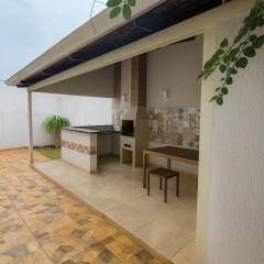 Casa Aconchegante e bem localizada, Ideal para Famílias e Grupos