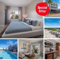 The iconic Ocean Drive - 1 BDR - Rooftop Pool and Bar