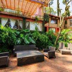 Casa del Rio, Nature Retreat with Temazcal