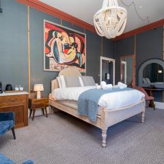 Pass the Keys Stunning Room in Central Bath