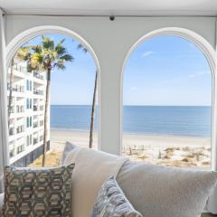 New Listing! Seascape 317 - View! Beach! Pool!
