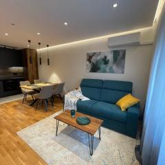 Stylish Sofia Getaway 1BDR near Mall Sofia and metro station
