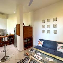 Tortuga, 1BR Apartment in Villa Mar y Sol, Pool, Big Deck, and Wildlife