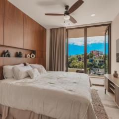 Luxe 2BR 2BA w 3 Pools Plunge Rooftop Family