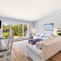 Lagoon Villa 6 - 5 Min Walk to Beach! Top Floor!