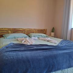 Suíte Casa de luz-Lar na Serra-Individual ou Duplo-N6