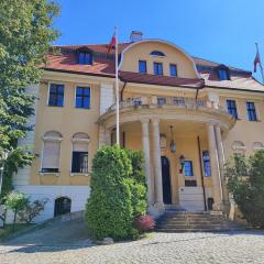 Pokój 314 dwuosobowy z prywatną łazienką - Piotrkowska 262-264