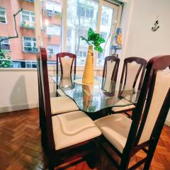 Copacabana - Aconchego e conforto, 4 hóspedes.