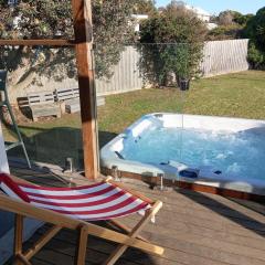 Good Vibes at Surf Beach with Spa