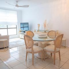 Montipora Luxe Beachside Apartment