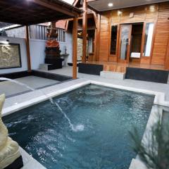 Villa Aditya
